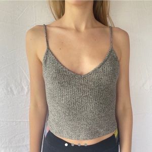 Brandy Melville grey&white stitch crop top!